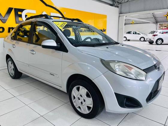 FORD FIESTA 1.6 SE SEDAN 16V FLEX 4P MANUAL FORD FIESTA 1.6 SE SEDAN 16V FLEX 4P MANUAL
